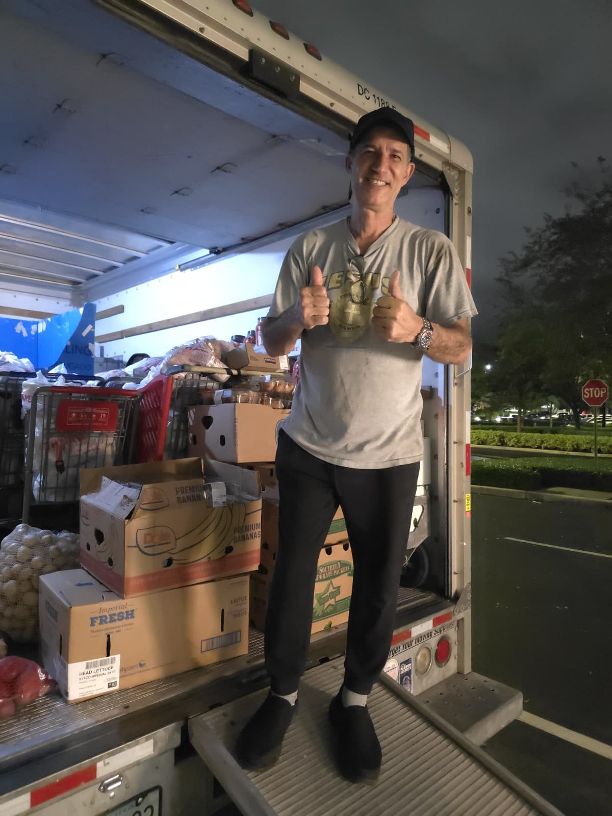 Jornada especial de donación de alimentos en Hialeah